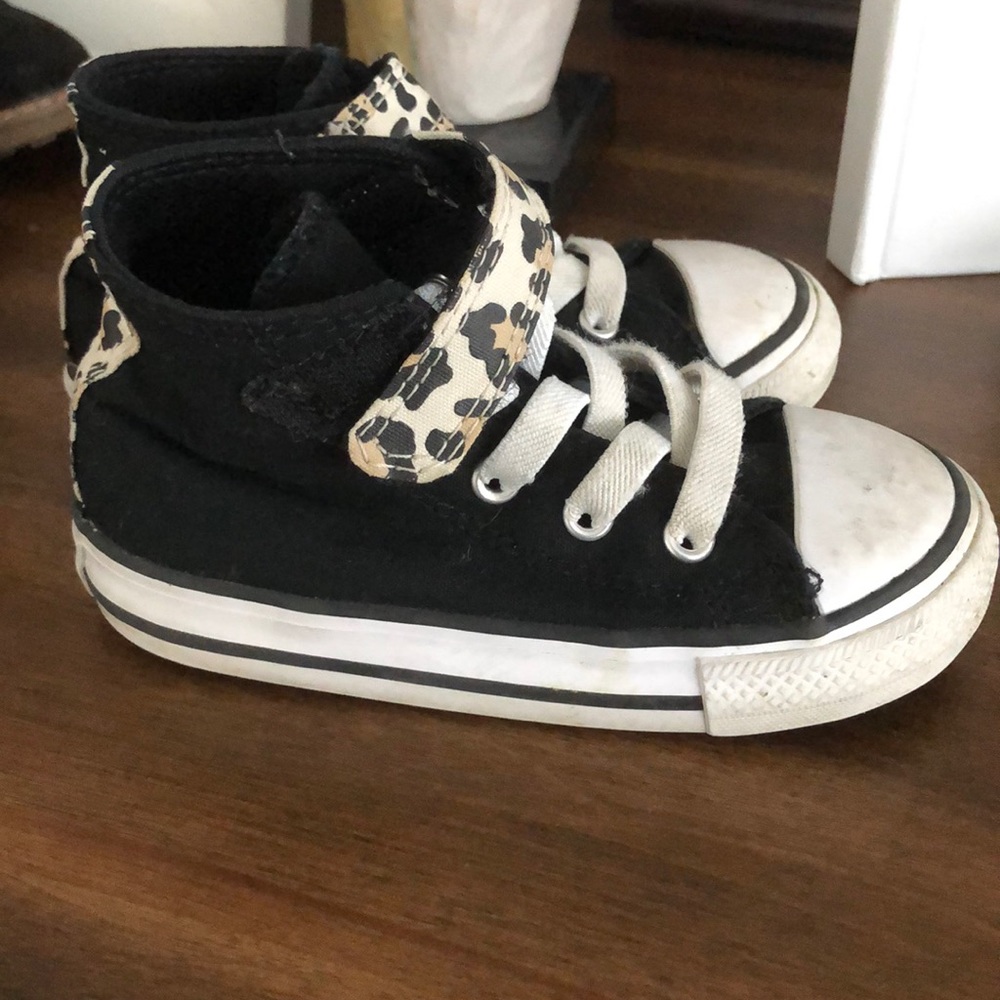 Leopard print black and white converse high tops